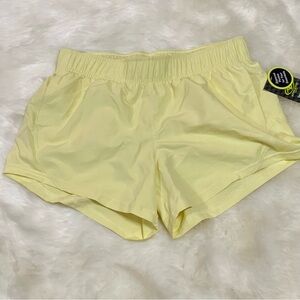 Athletic Works Light Yellow Women's Athletic Shorts Running